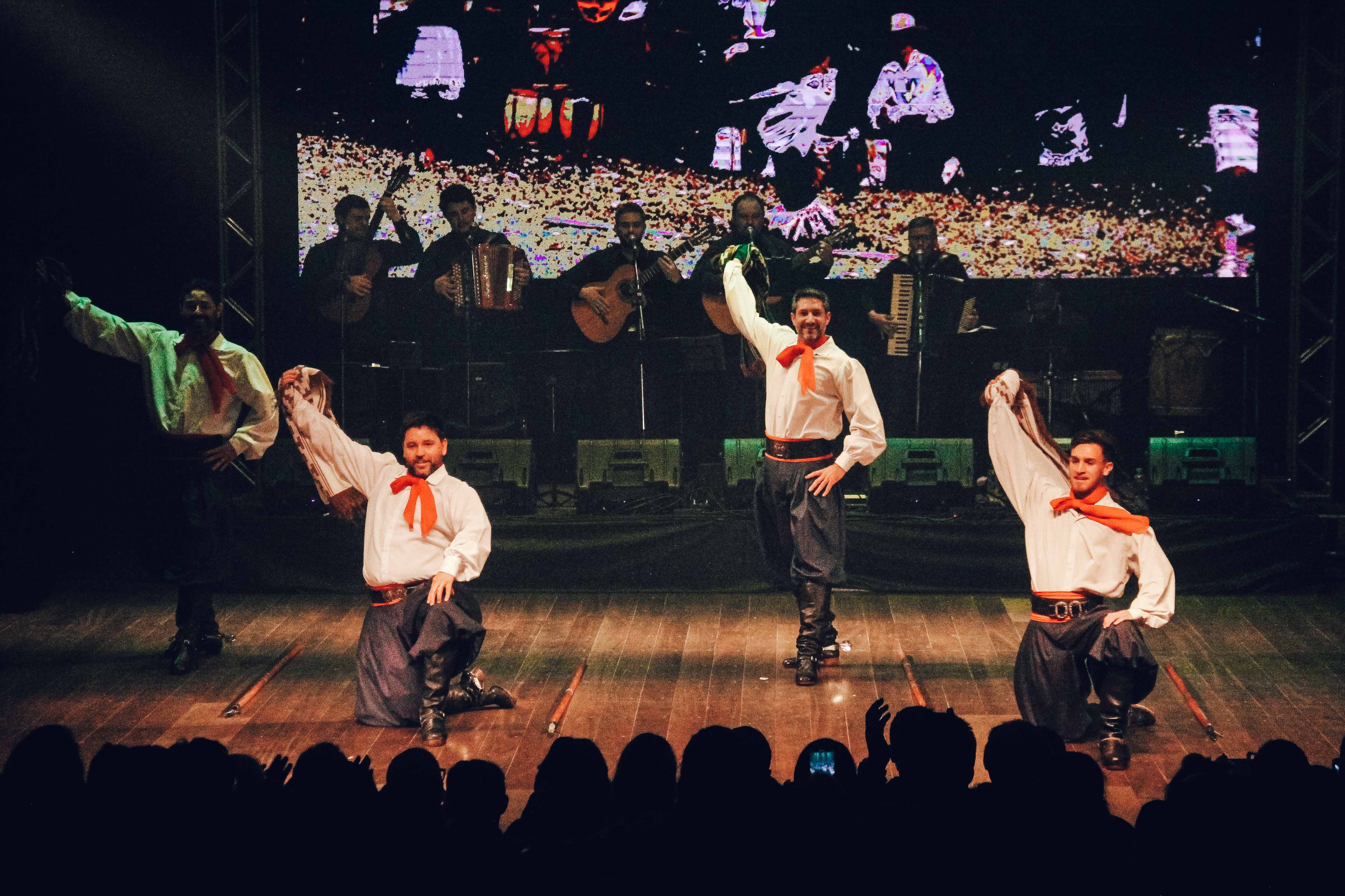 Show Os Gaudérios